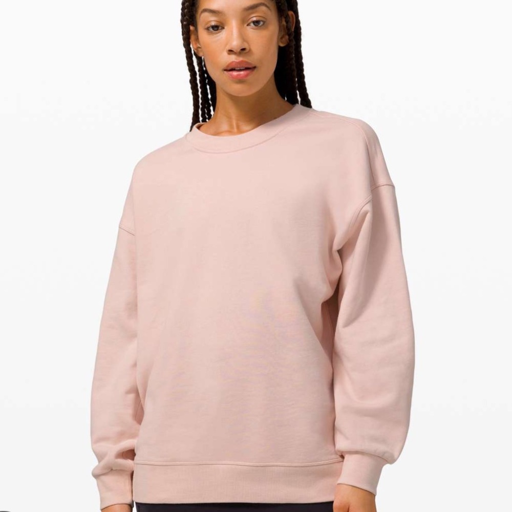 Lululemon crew neck athletic sweatshirt